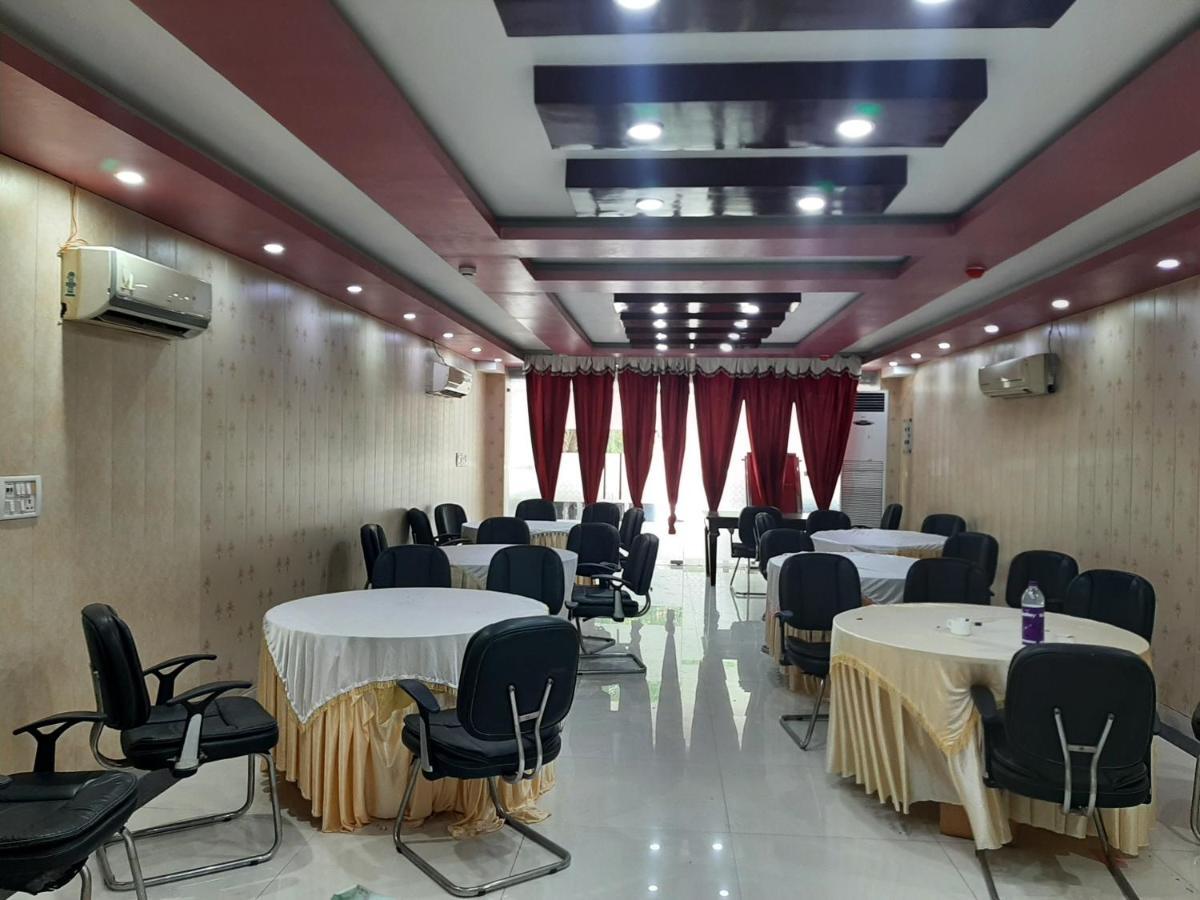 Hotel Platinum Plaza Rohtak 외부 사진