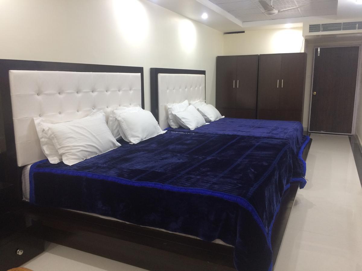 Hotel Platinum Plaza Rohtak 외부 사진
