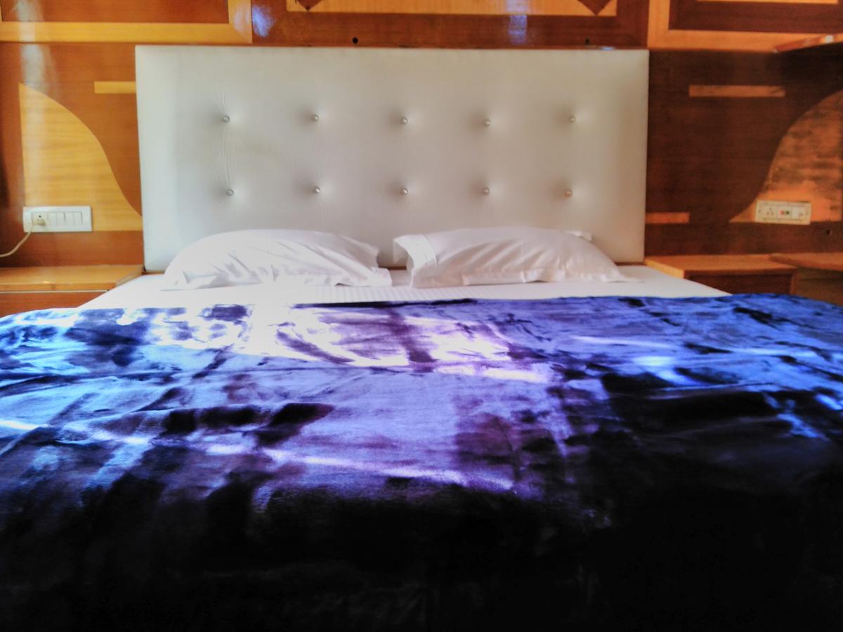 Hotel Platinum Plaza Rohtak 외부 사진