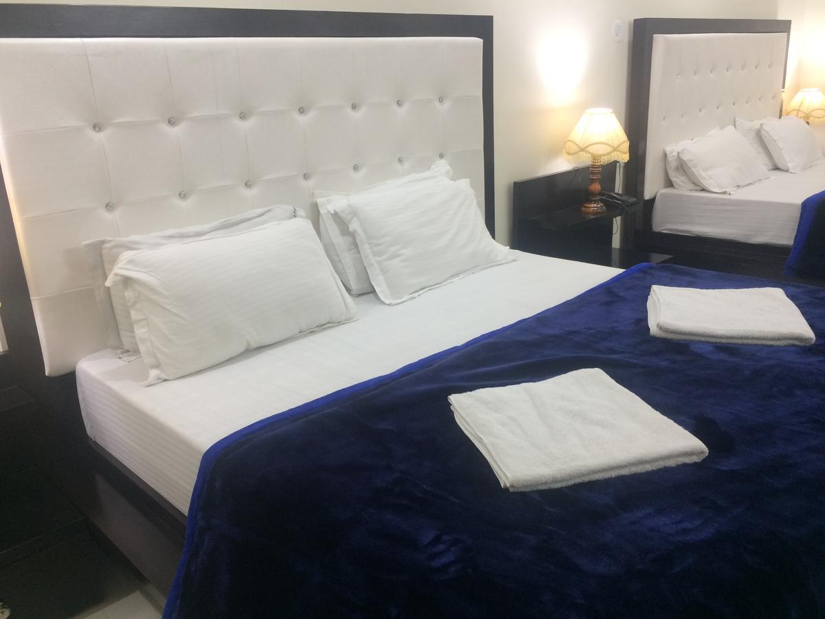 Hotel Platinum Plaza Rohtak 외부 사진