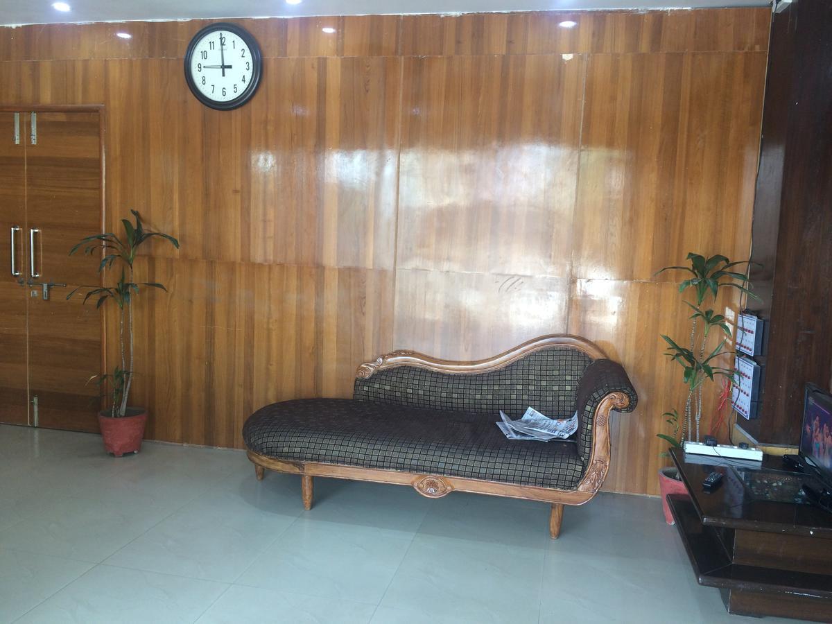 Hotel Platinum Plaza Rohtak 외부 사진